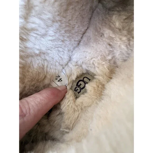 UGG Tazz II Women's Size 11 (EU42) Platform Shoes Chestnut Color - Picture 14 of 16